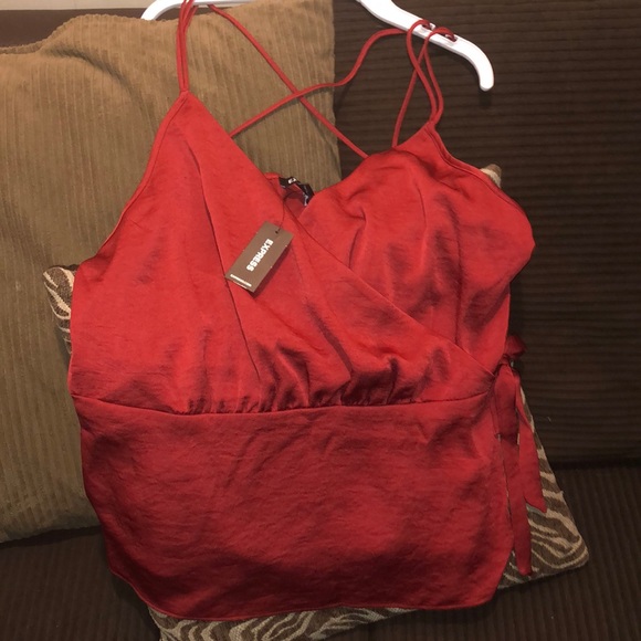 Brand new top from Express - Picture 2 of 5